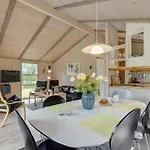 Casa vacanze Svantepolk - 1-1km From The Sea By Interhome *