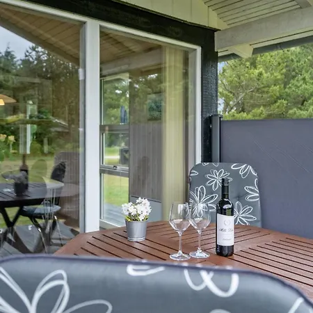 Svantepolk - 1-1km From The Sea By Interhome